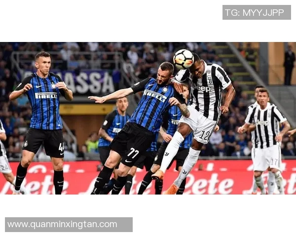 欧冠赛场上的顶级球星:他们如何引领足球时代的风潮